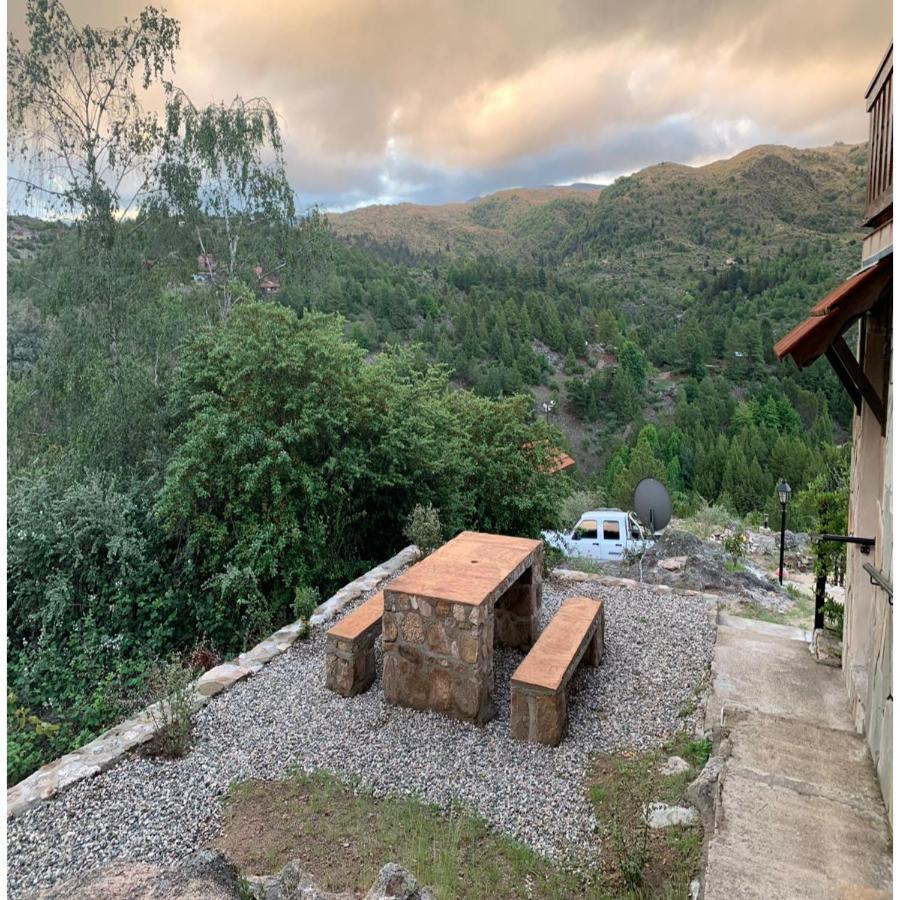 الشقق الفندقية لا كومبريسيتافي  La Ponderosa Cumbrecita المظهر الخارجي الصورة